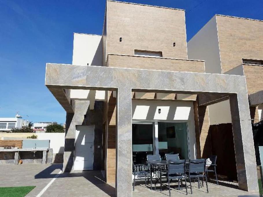 Villa Domicil De Luxe Torrevieja Exterior foto